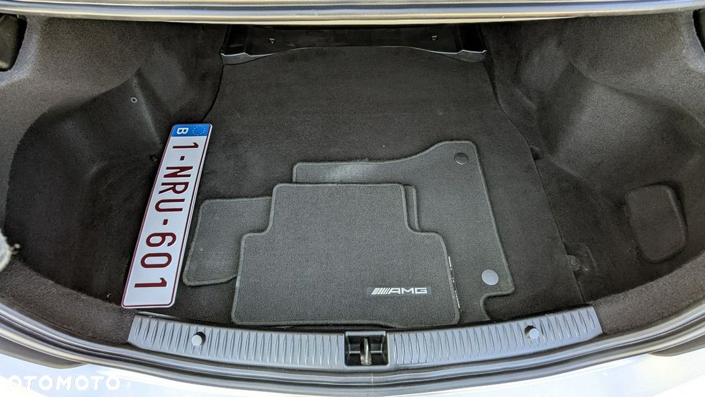 Mercedes-Benz Klasa C 200 (BlueTEC) d AMG Line - 39