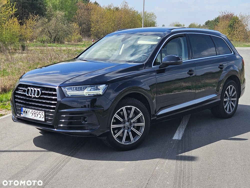 Audi Q7 - 10