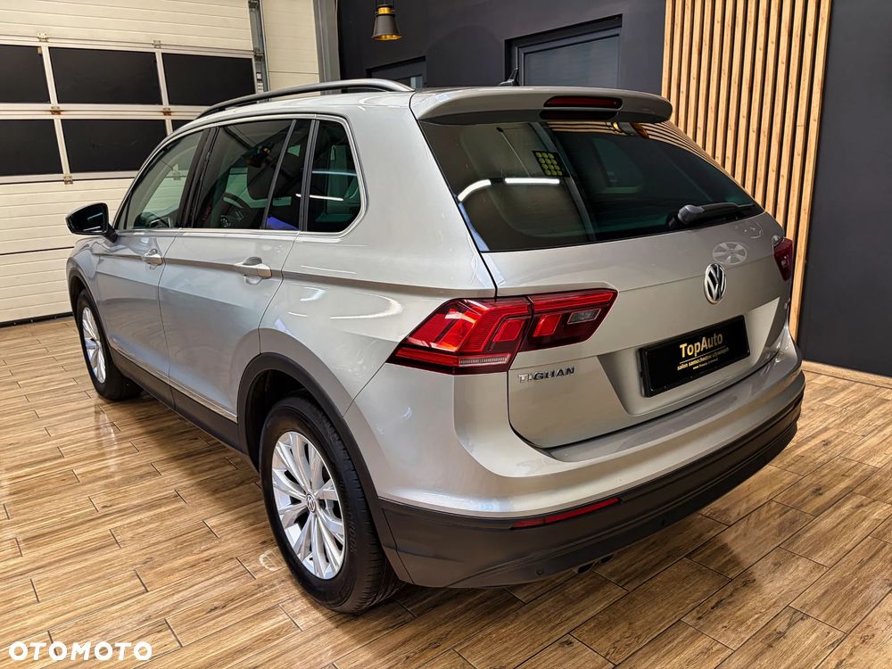 Volkswagen Tiguan - 9