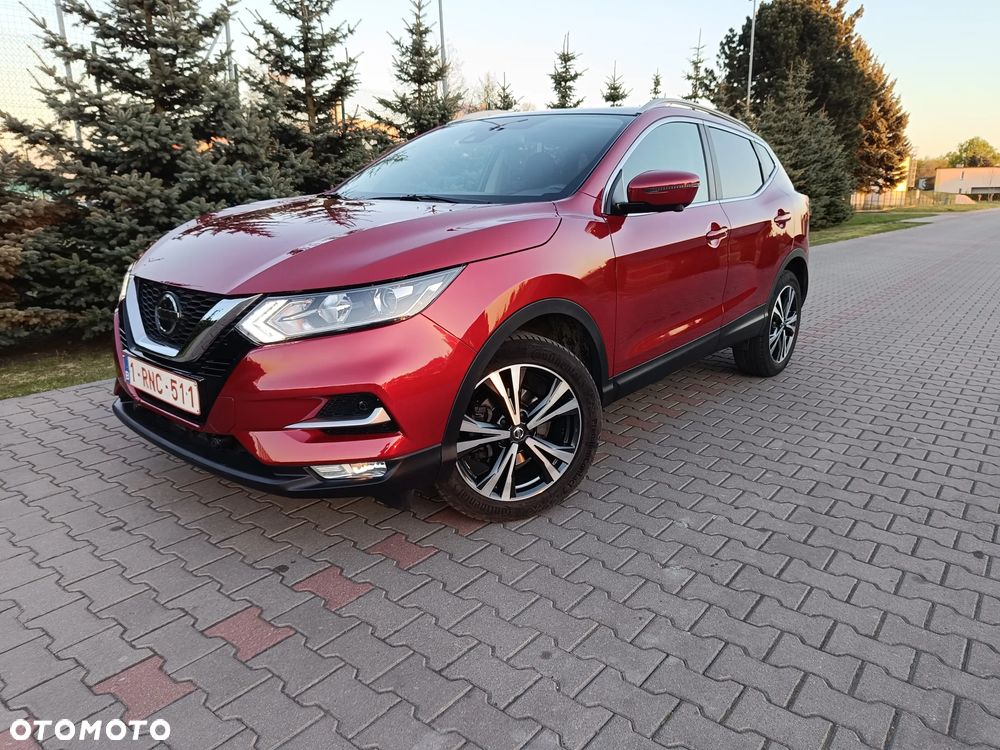 Nissan Qashqai 1.3 DIG-T N-Connecta - 1