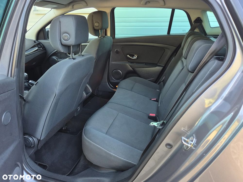 Renault Megane - 25