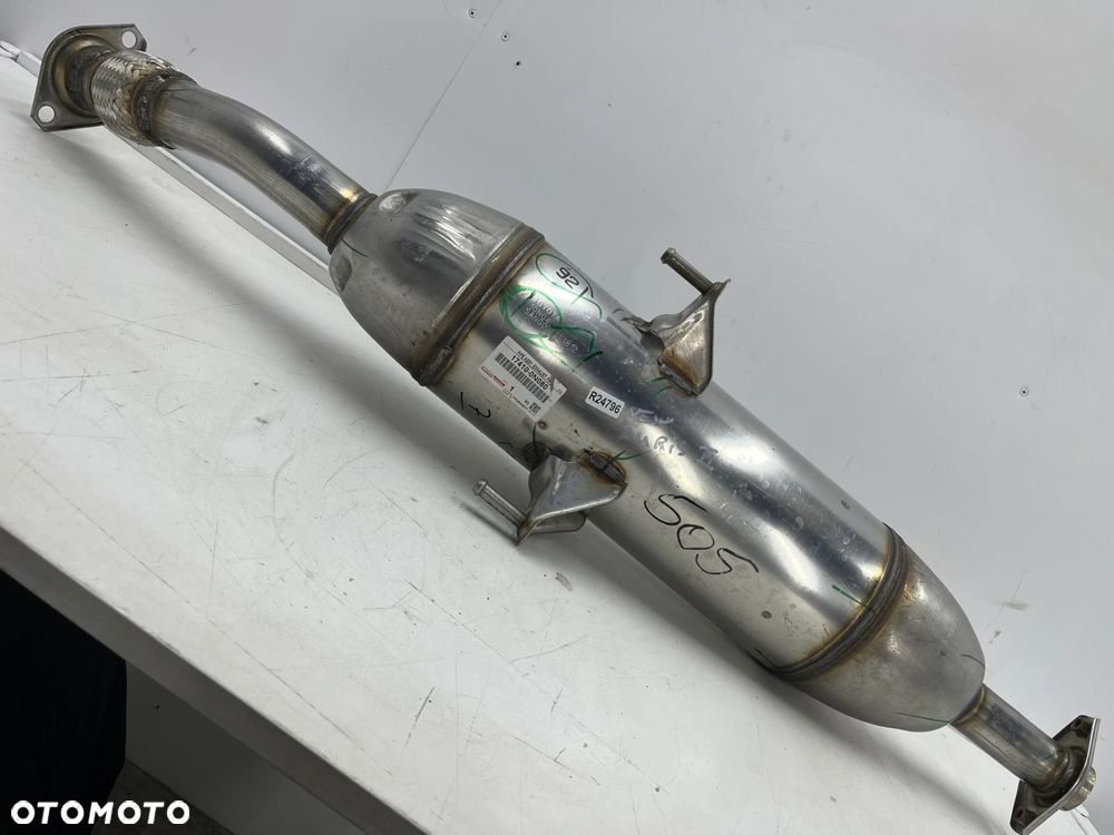 Wydech Toyota Auris 2 II E18 Corolla 12-18r. 1.4 D-4D NOWY tłumik środkowy oryginalny siatka elastyc - 2