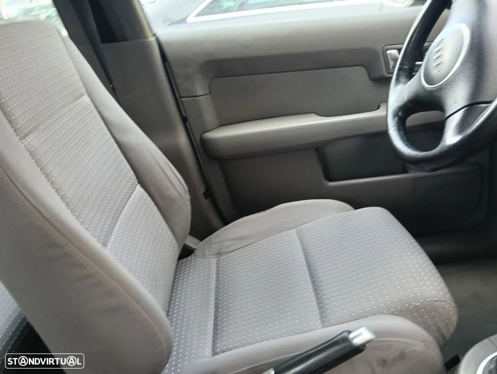 Mercedes-Benz C 320 CDI Avantgarde Sport Edition + - 22