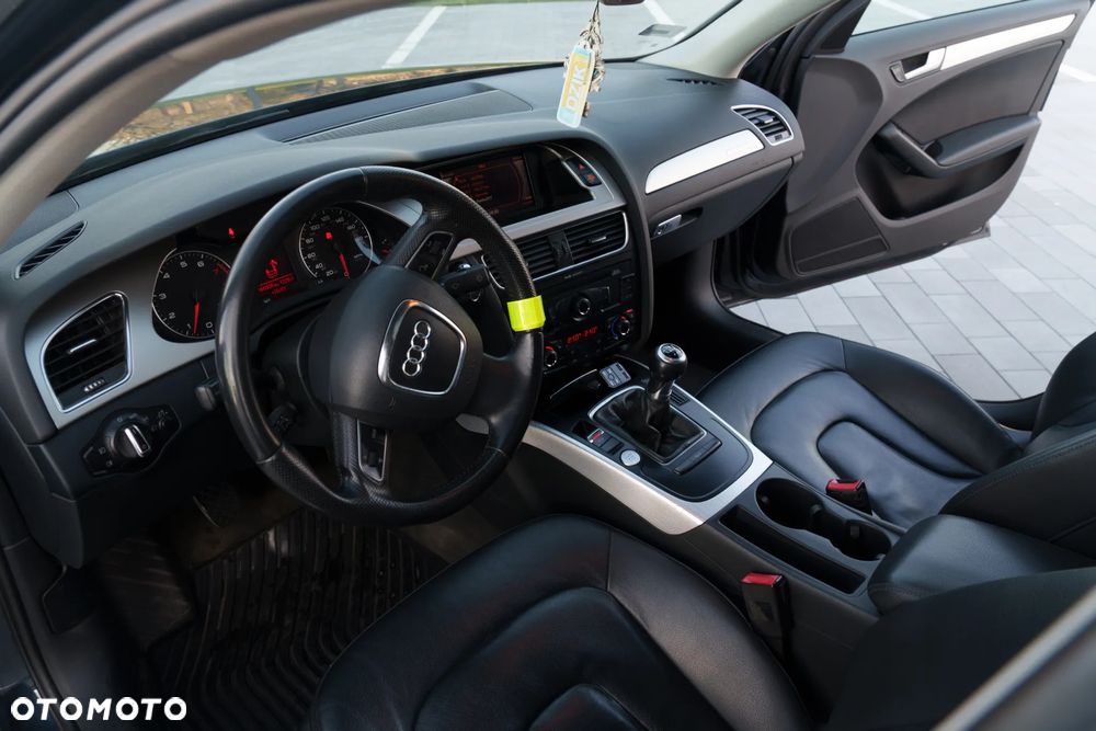 Audi A4 ver-2-0-tfsi-quattro - 18