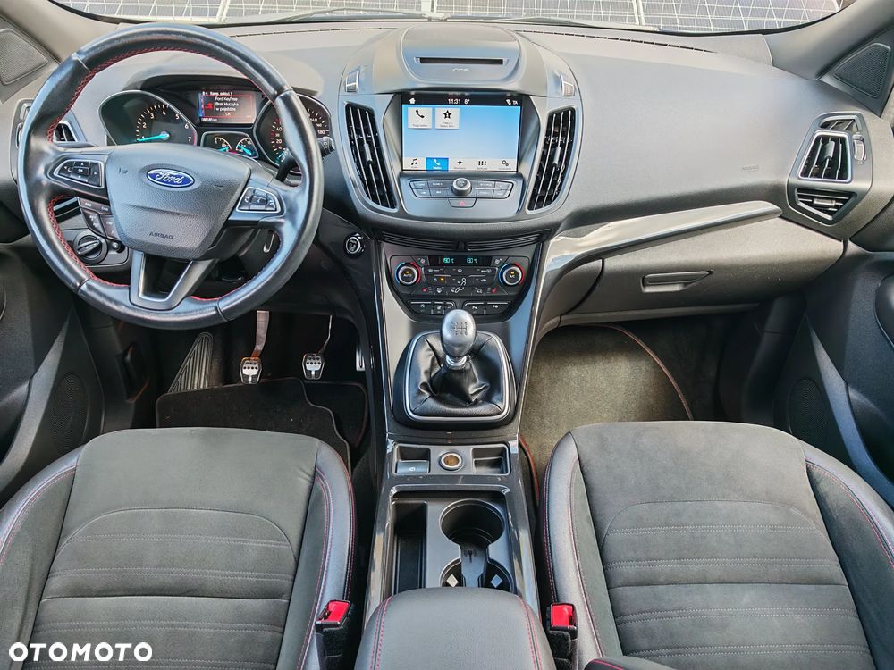 Ford Kuga 1.5 EcoBoost 2x4 ST-Line - 21