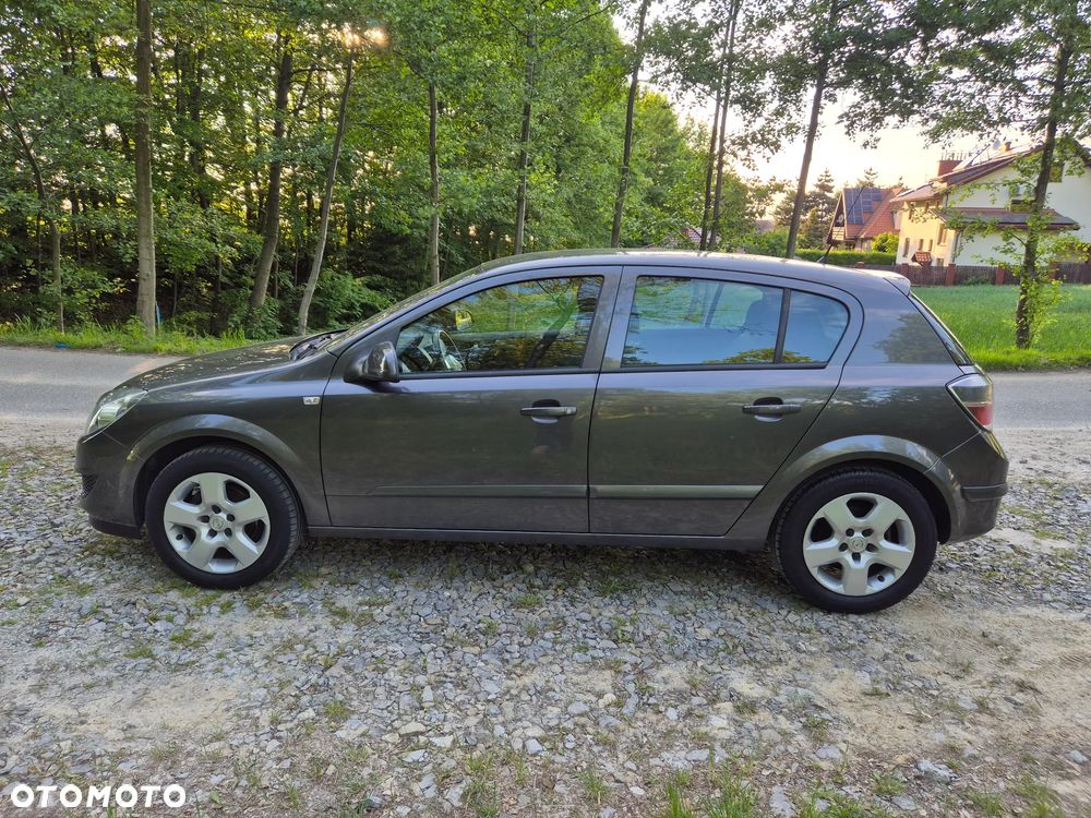 Opel Astra 1.6 Active - 12