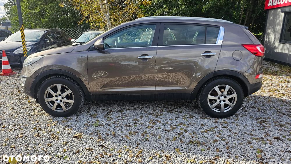 Kia Sportage 2.0 CRDI 4WD Automatik Dream-Team Edition - 3