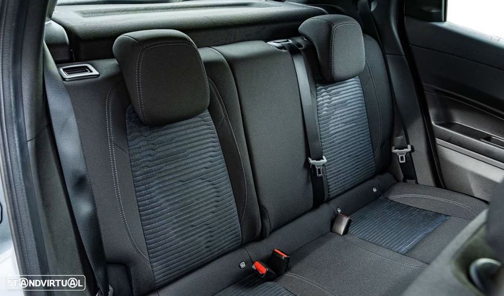 Alfa Romeo Junior Elletrica 50 kWh - 6