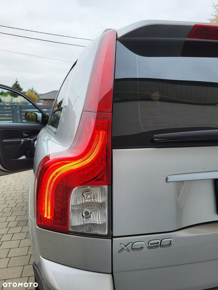 Volvo XC 90 3.2 AWD Momentum - 11