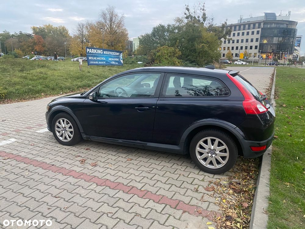 Volvo C30 1.6D - 19
