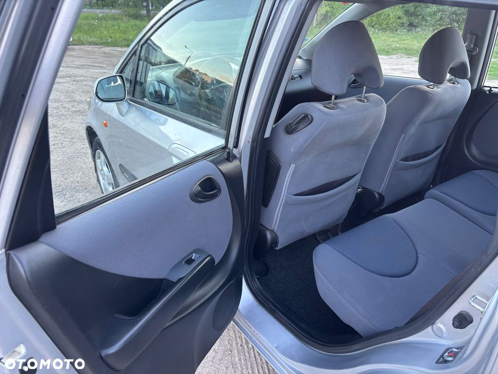 Honda Jazz 1.4 CVT LS - 17