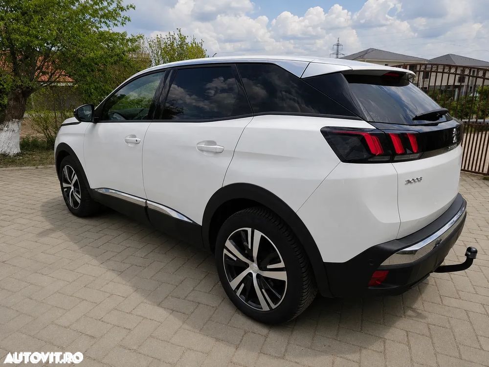 Peugeot 5008 1.2 Puretech Turbo s&s Allure - 4