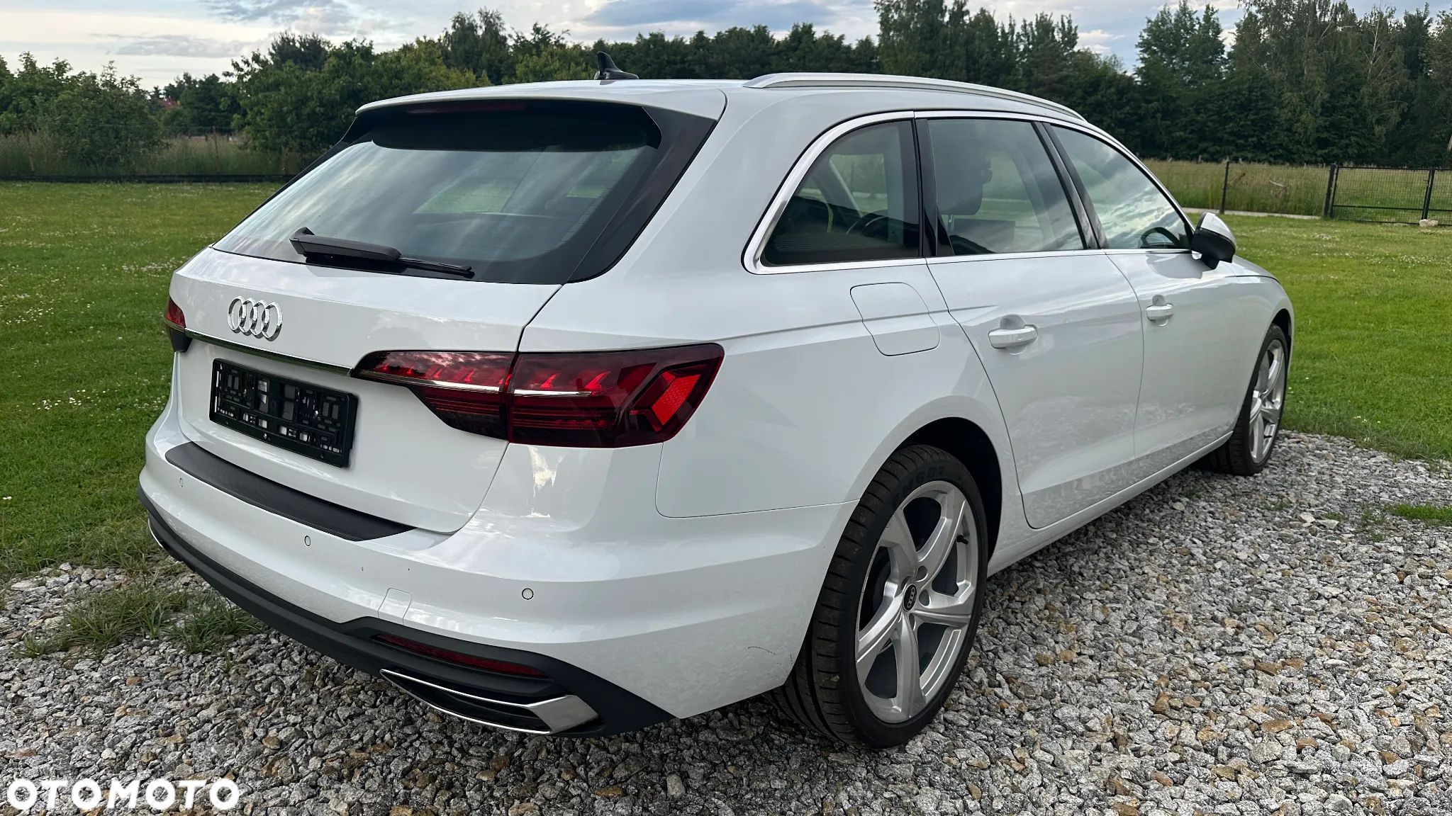 Audi A4 Avant 2.0 TDI S tronic sport - 1