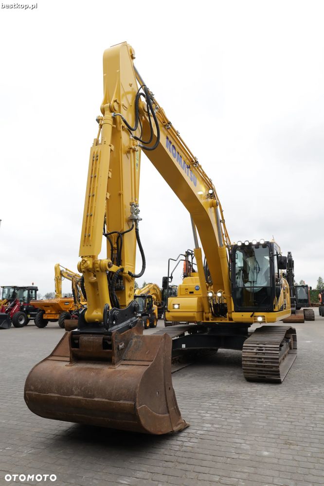 Komatsu PC210LC-11 - 16