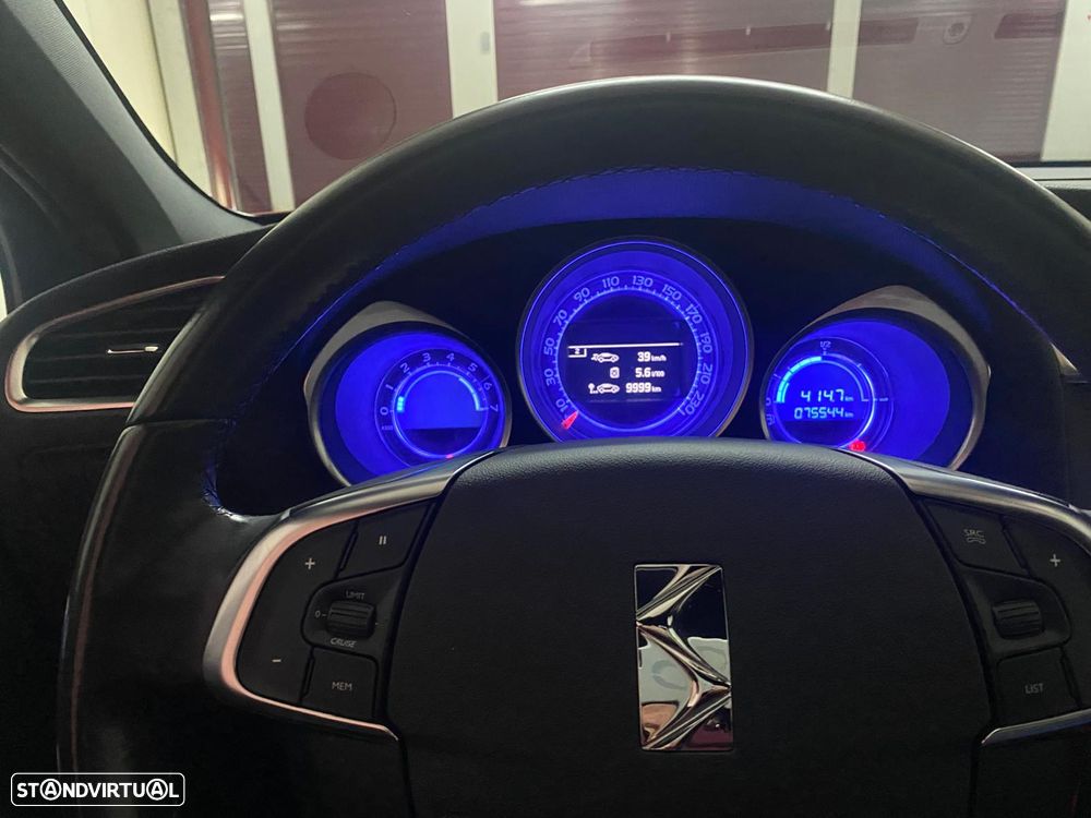 DS DS4 1.6 BlueHDi So Chic - 13