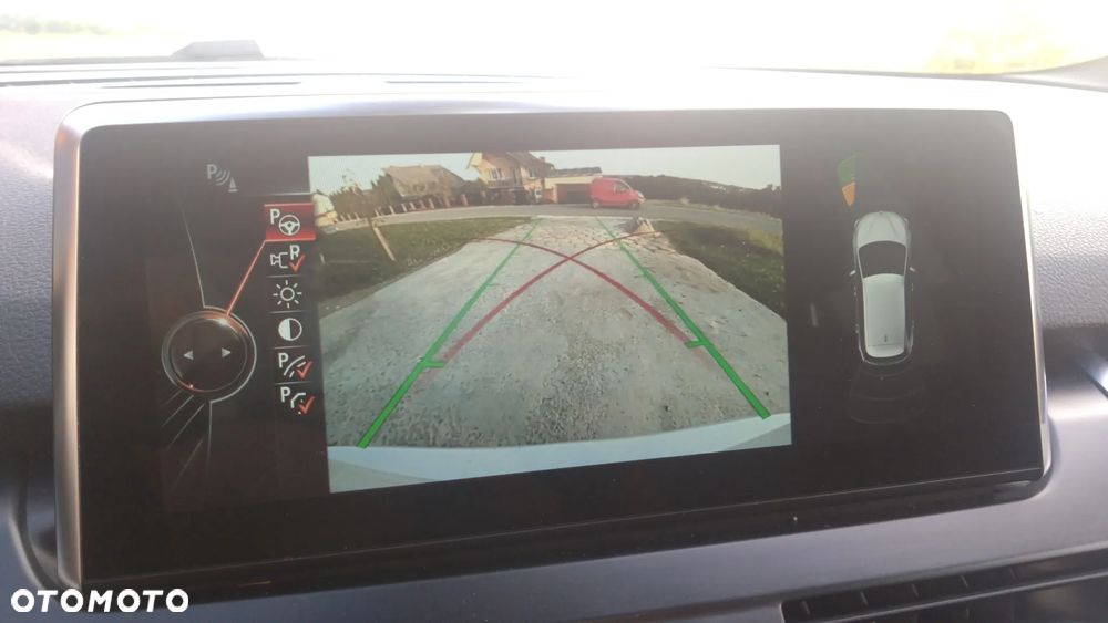 BMW Seria 2 218d Sport-Aut Luxury Line - 23