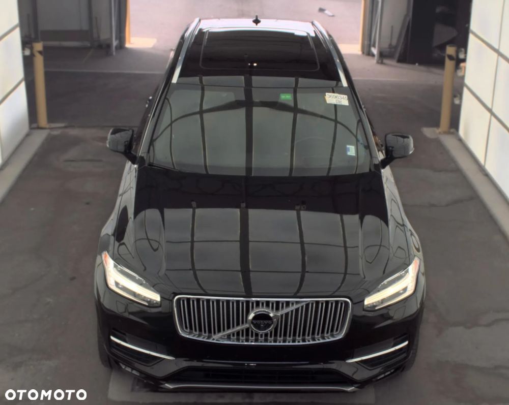 Volvo XC 90 - 3