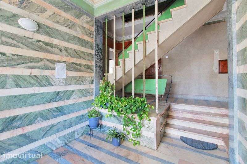 Alugo apartamento T3 - Grande imagem: 2/8