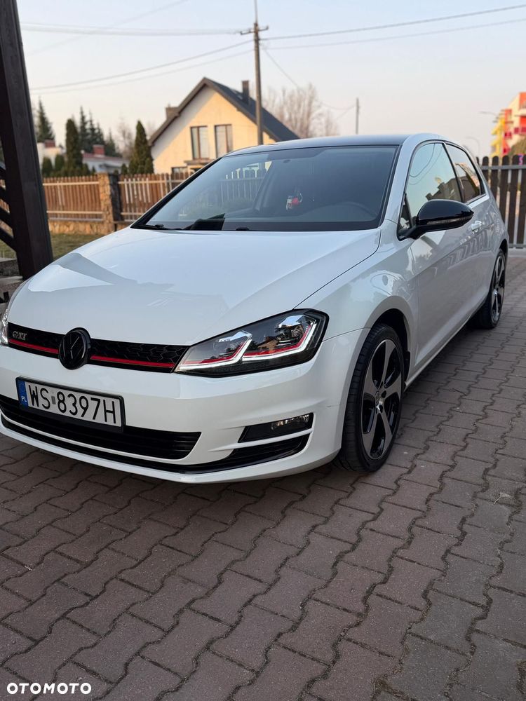Volkswagen Golf 1.6 TDI BMT Highline DSG - 2