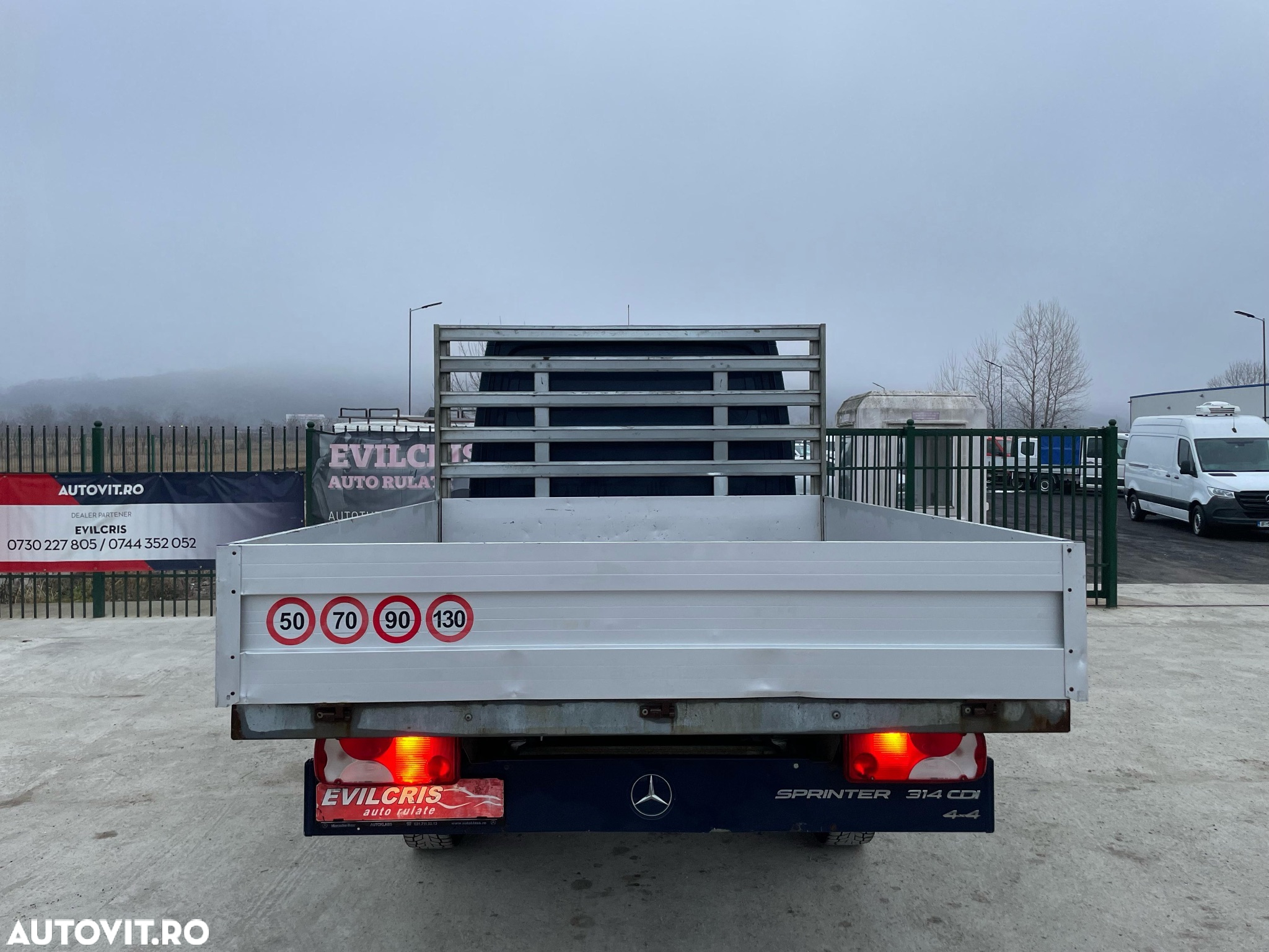 Mercedes-Benz Sprinter 4x4 DOKA - 12