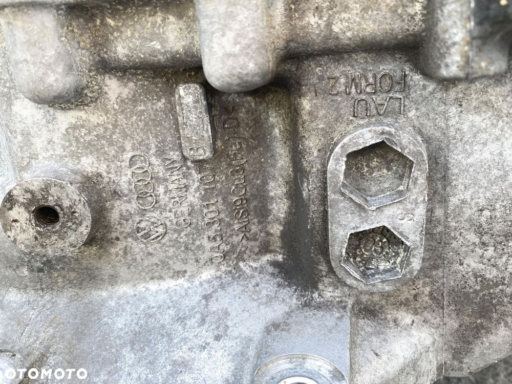 VW TRANSPORTER T5 2.5TDI 03- OBUDOWA SKRZYNI BIEGÓW PRZEDNIA GWB ORYGINALNA - 8