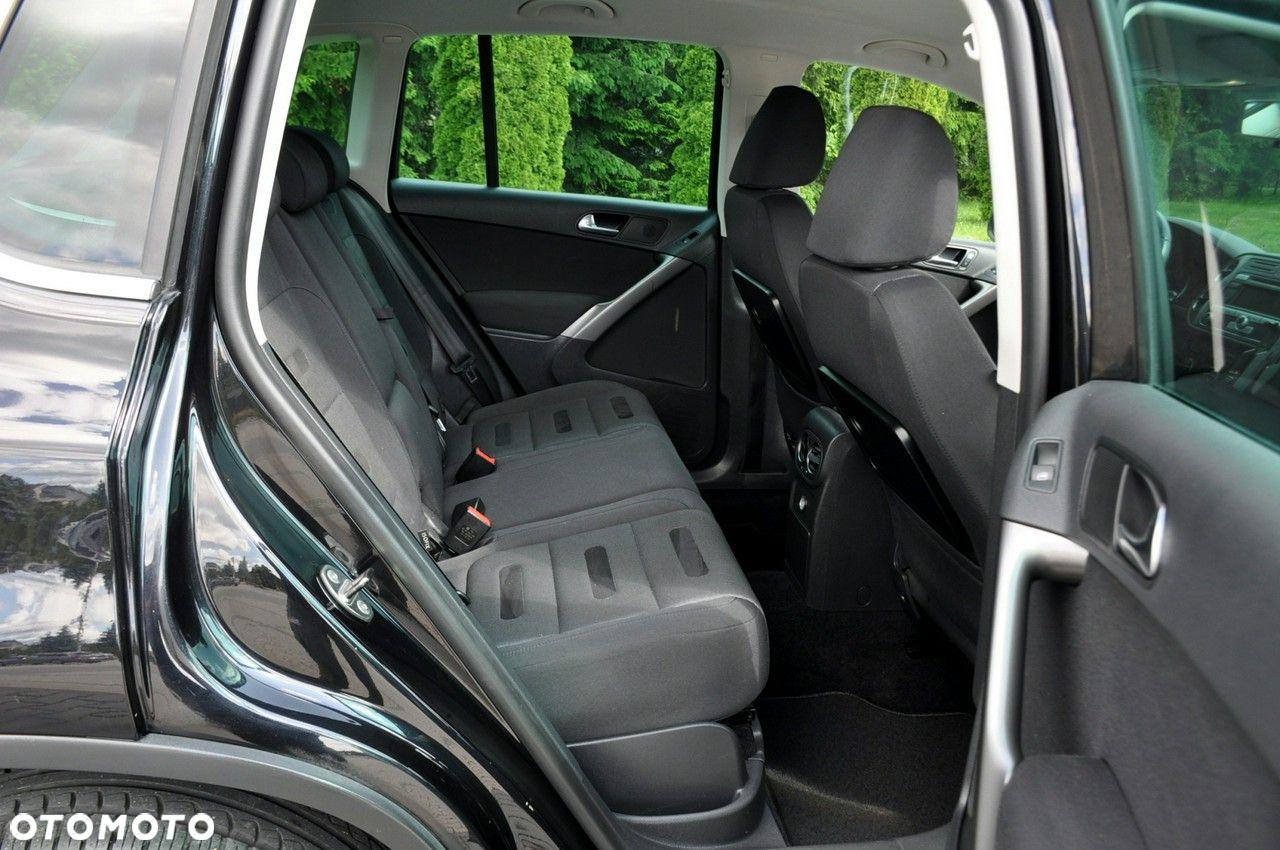 Volkswagen Tiguan - 19