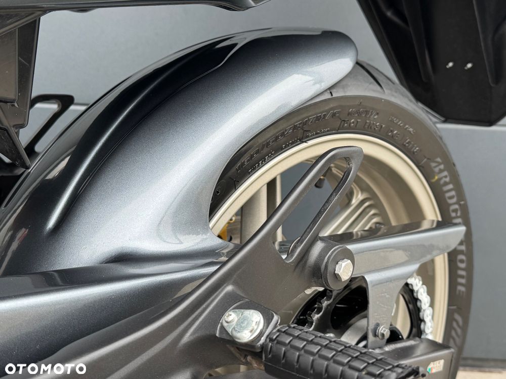 Honda CBF - 35