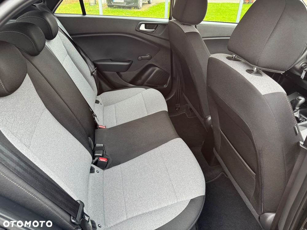 Hyundai i20 - 16