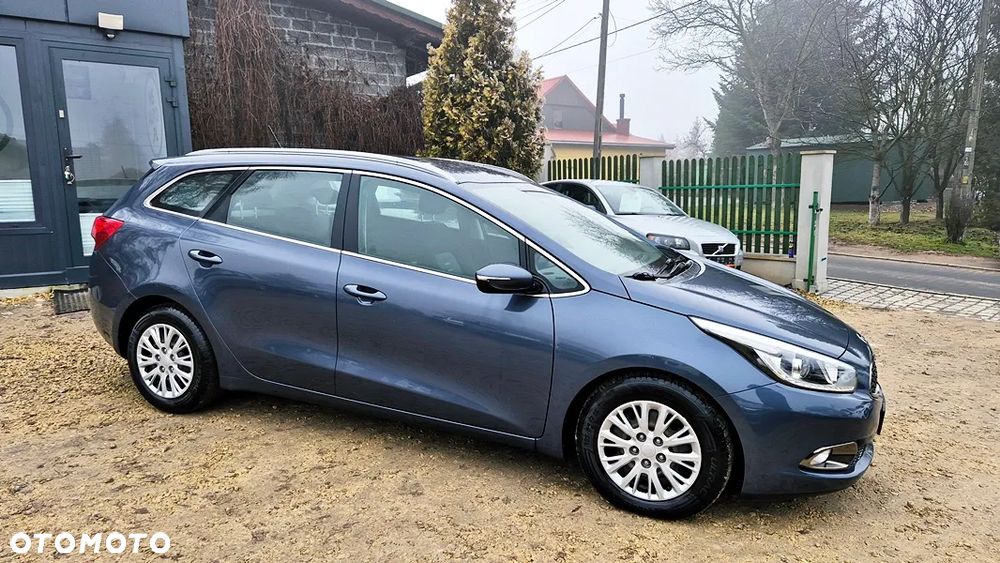 Kia Ceed 1.6 GDI Platinum Edition - 9