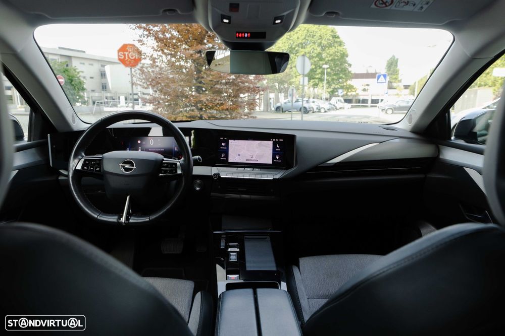 Opel Astra 1.5 D Elegance Aut. - 25