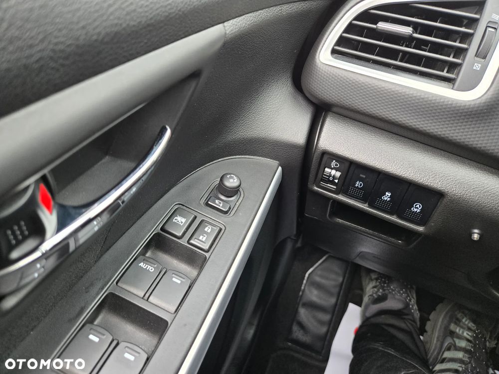 Suzuki SX4 1.6 DDiS Comfort - 35