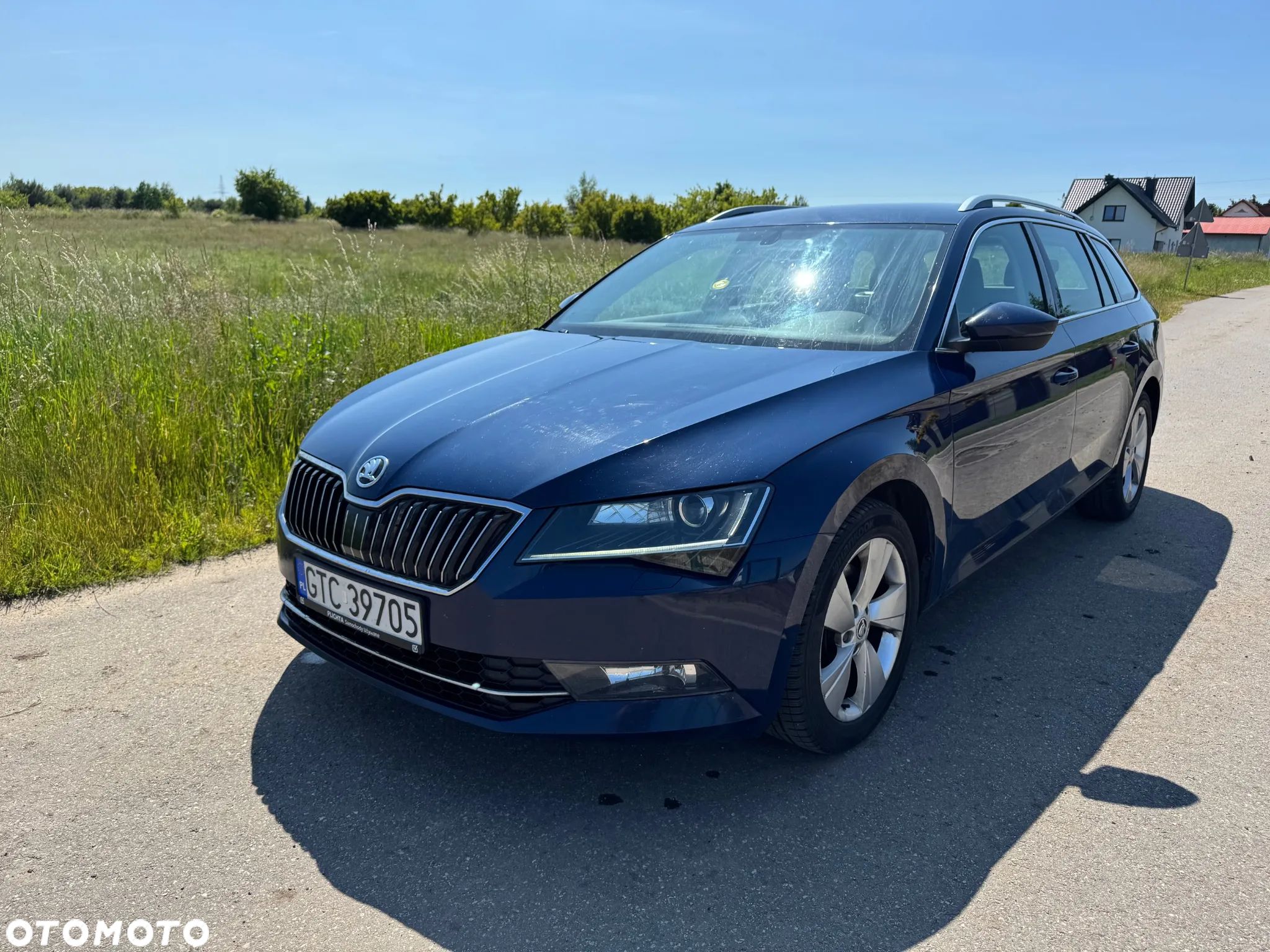 Skoda Superb 2.0 TDI Ambition - 1