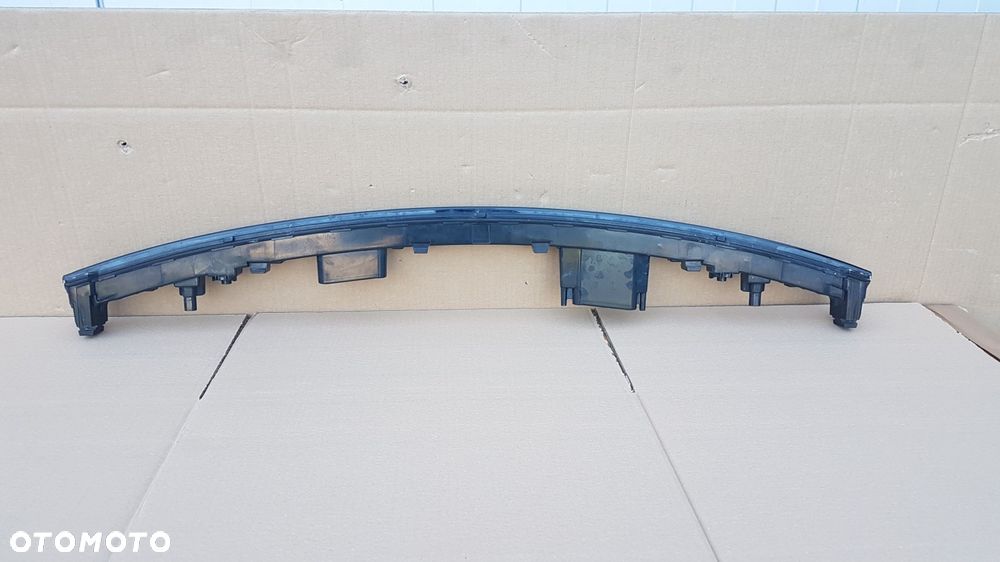 lampa przód blenda mercedes eqa led - 8