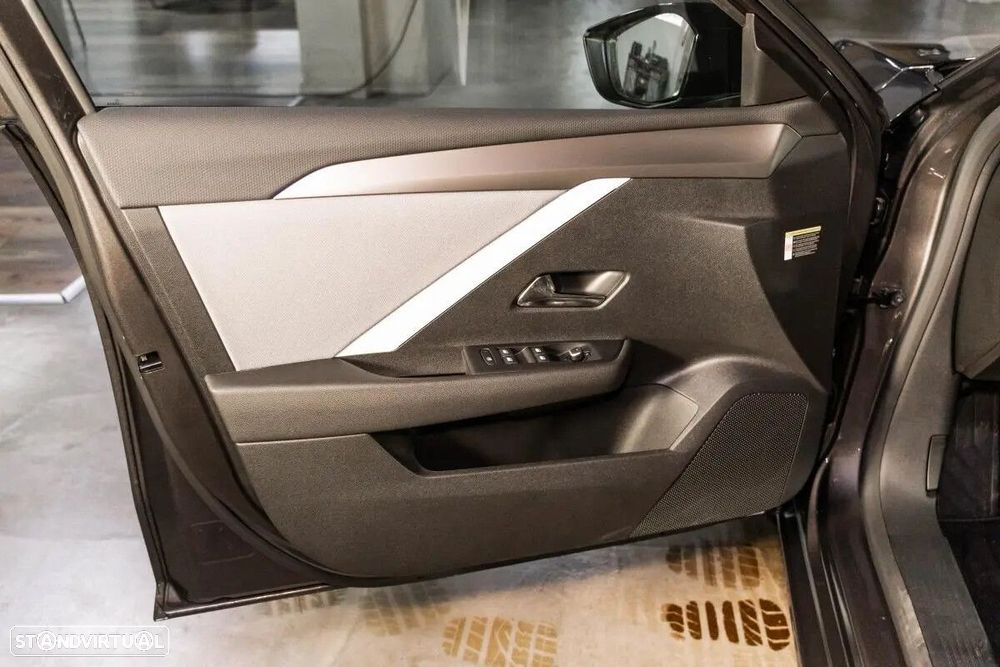 Opel Astra Sports Tourer - 40