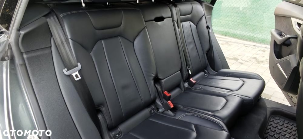 Audi SQ8 TFSI Quattro Tiptronic - 17