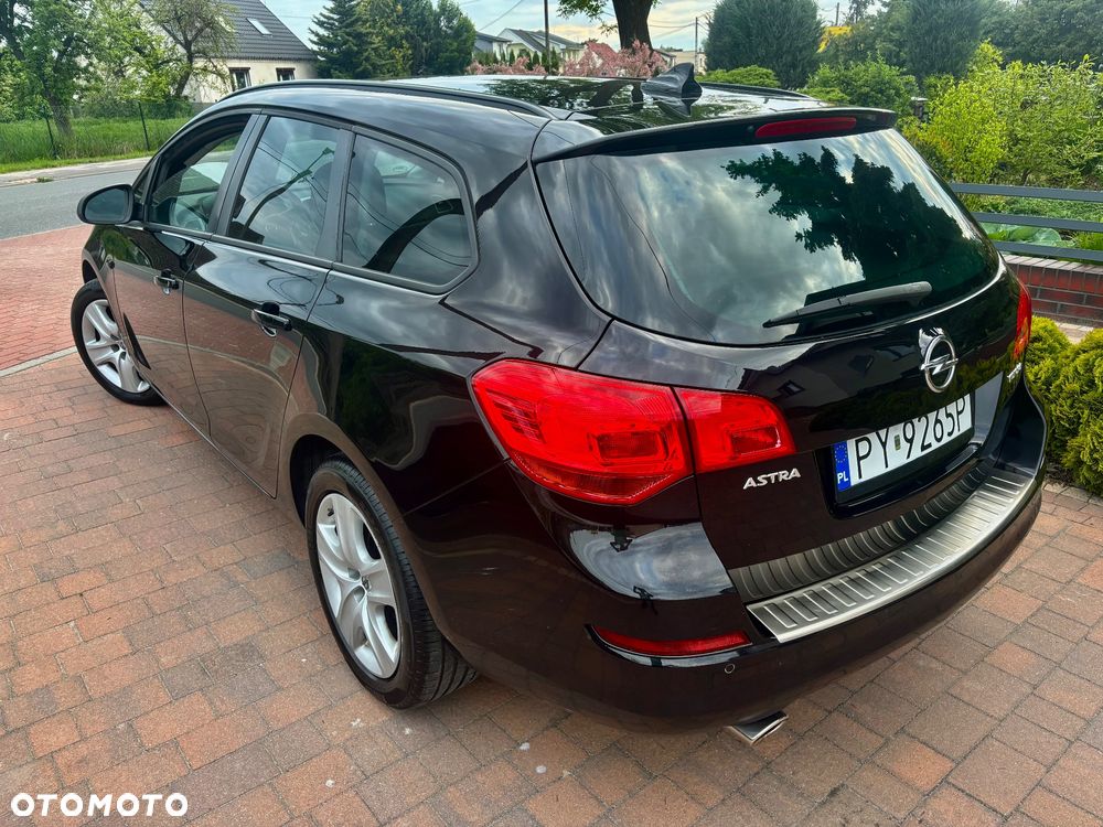Opel Astra 1.4 Turbo - 12