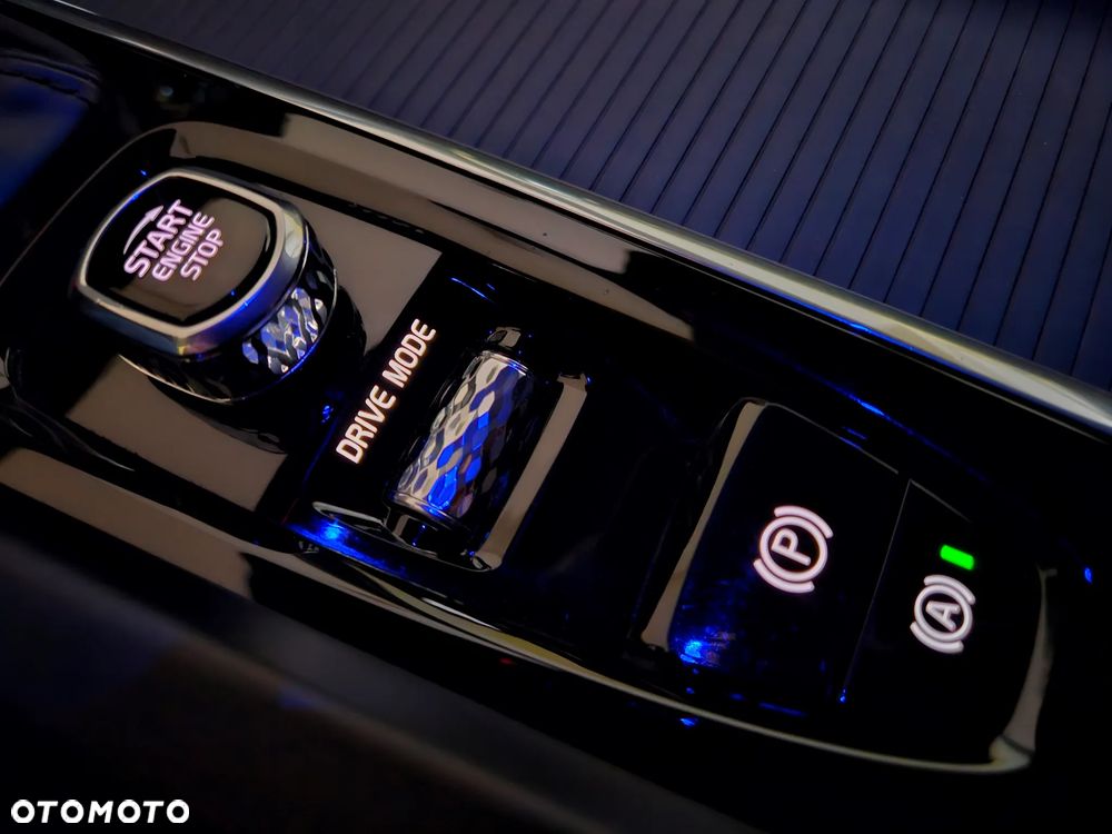 Volvo V60 T4 Momentum Pro - 20