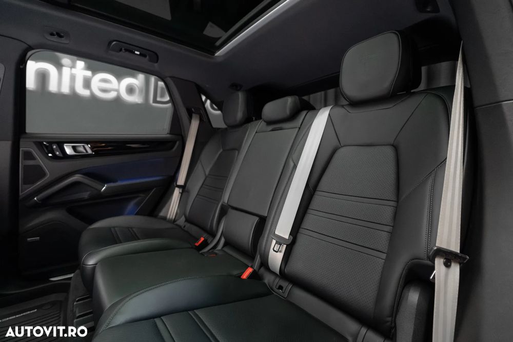 Porsche Cayenne E-Hybrid - 29