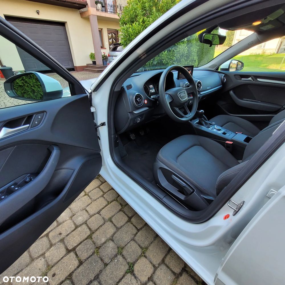 Audi A3 Sportback 1.0 TFSI - 2