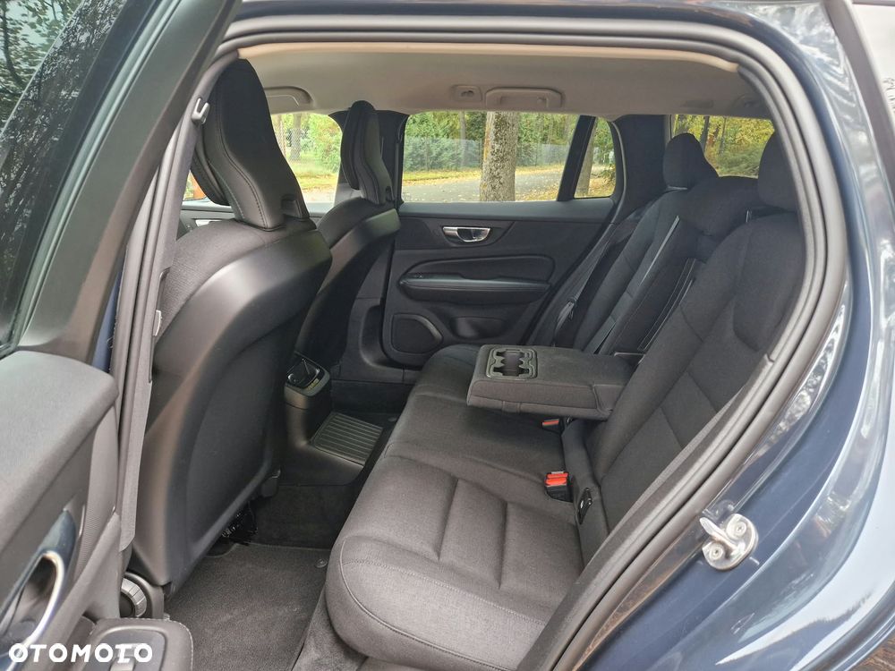 Volvo V60 T6 AWD Recharge Geartronic Inscription Expression - 15