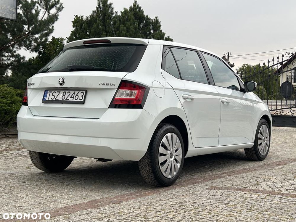 Skoda Fabia - 13
