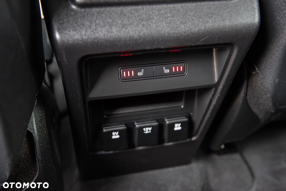 Land Rover Discovery Sport Si4 HSE - 31