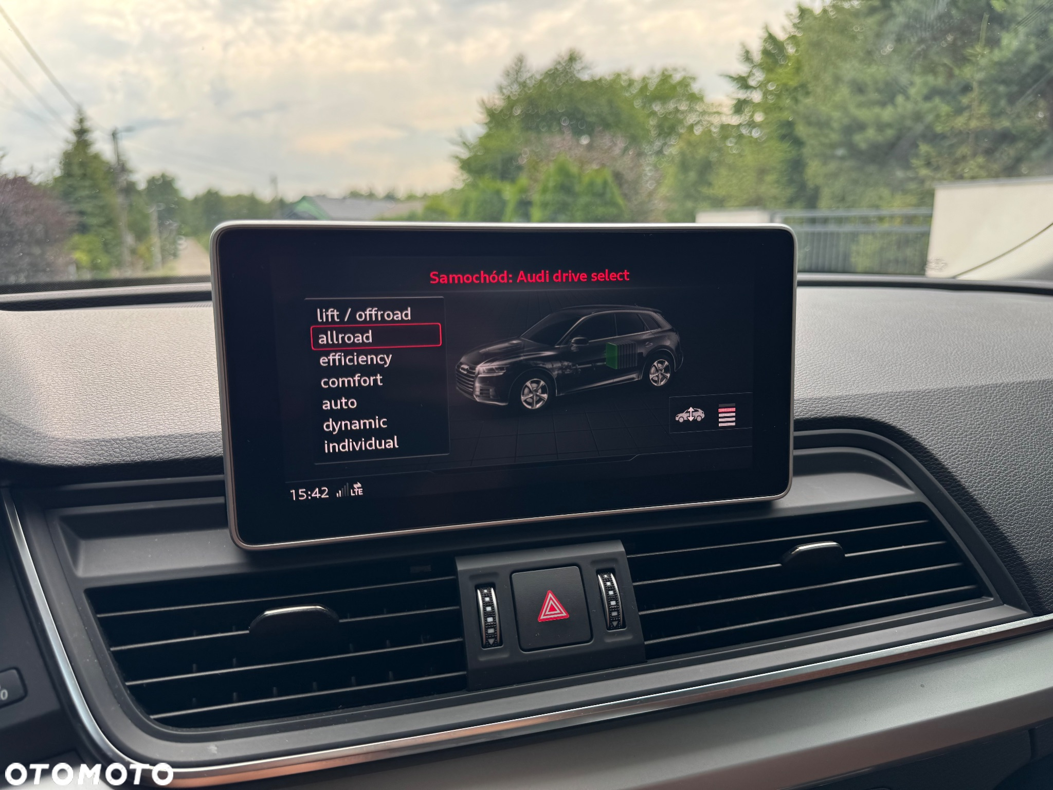 Audi Q5 55 TFSIe quattro S tronic S line - 16