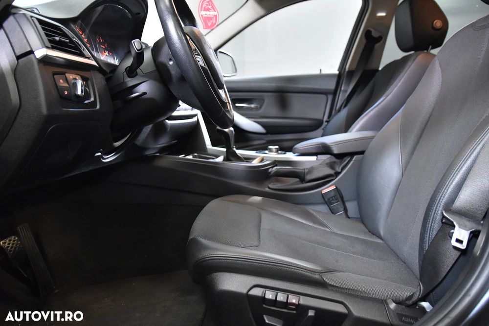 BMW Seria 3 318d - 24