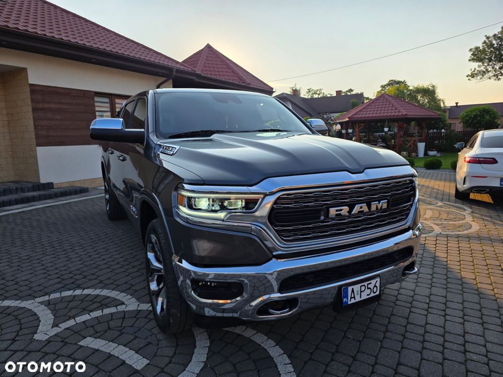 RAM 1500 Crew Cab Shortbed Limited - 15
