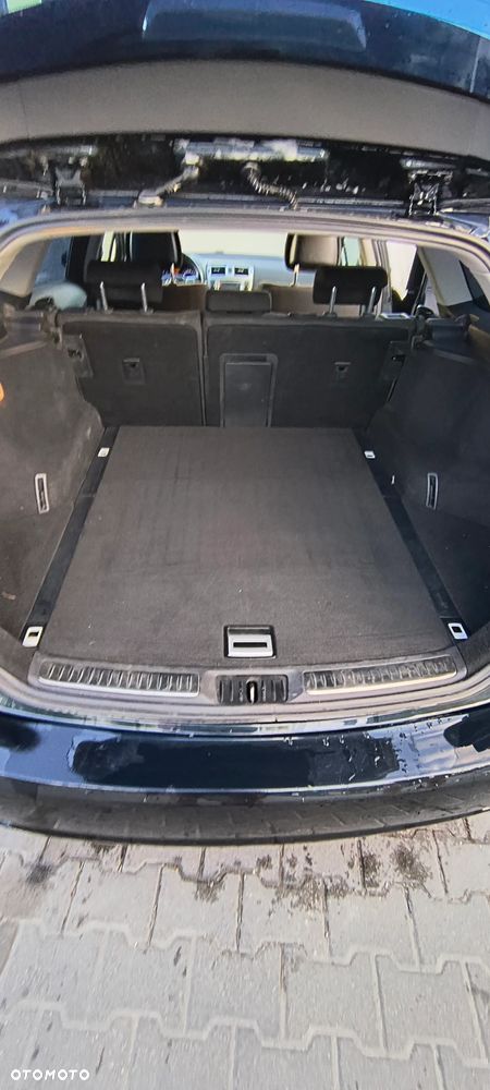 Toyota Avensis 1.8 Comfort - 9