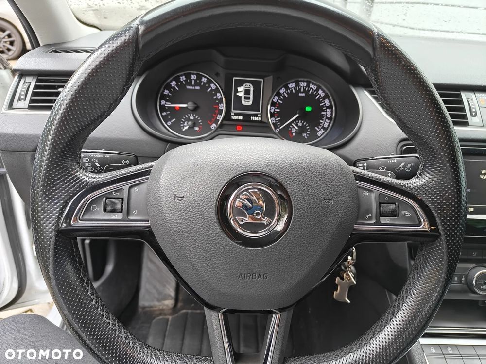 Skoda Octavia 1.6 TDI Active DSG - 25