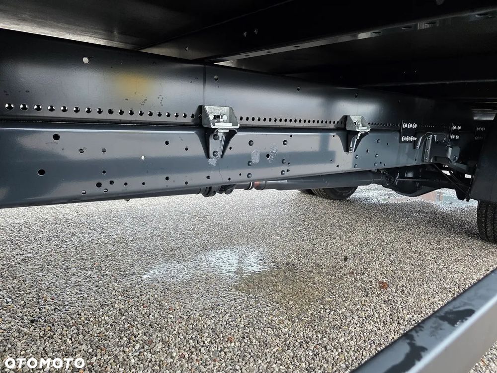 Iveco DAILY 3.0 72C18 15 PALET KONTENER WINDA - 27