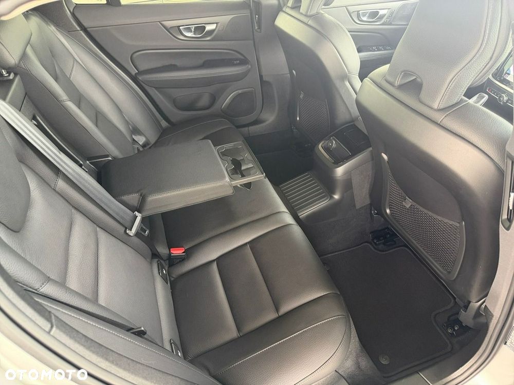Volvo V60 - 27