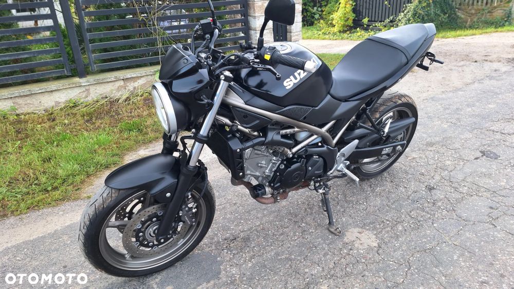 Suzuki SV